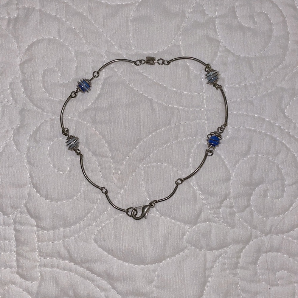 Women’s Blue Bead bracelet
